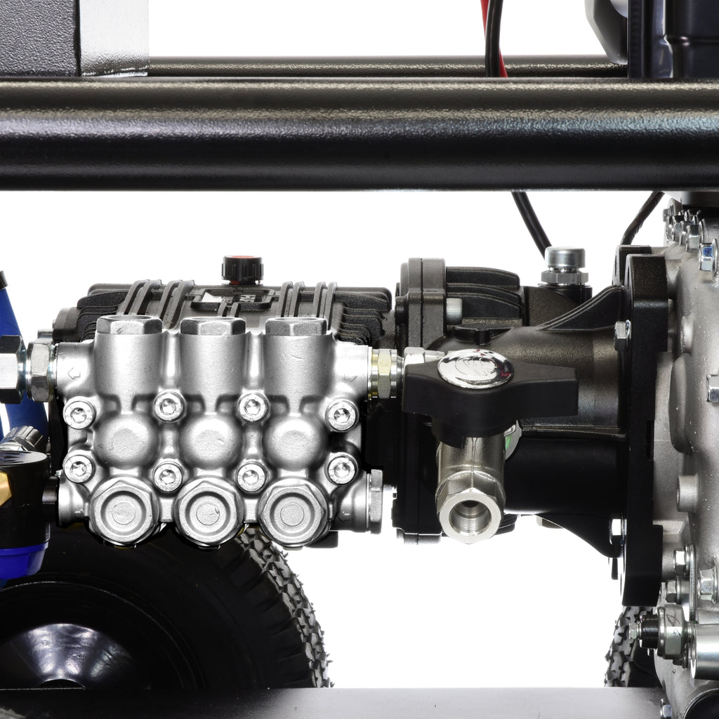 V-TUF VTUFD10-15200 close-up of Yanmar engine showing electric start and oil alert