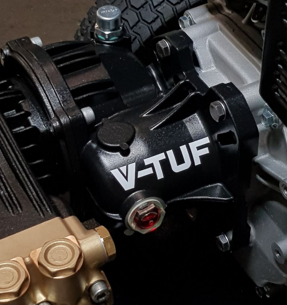 V-TUF XHDG500SS gearbox side view showing ratio 1:2.3 reduction and output shaft
